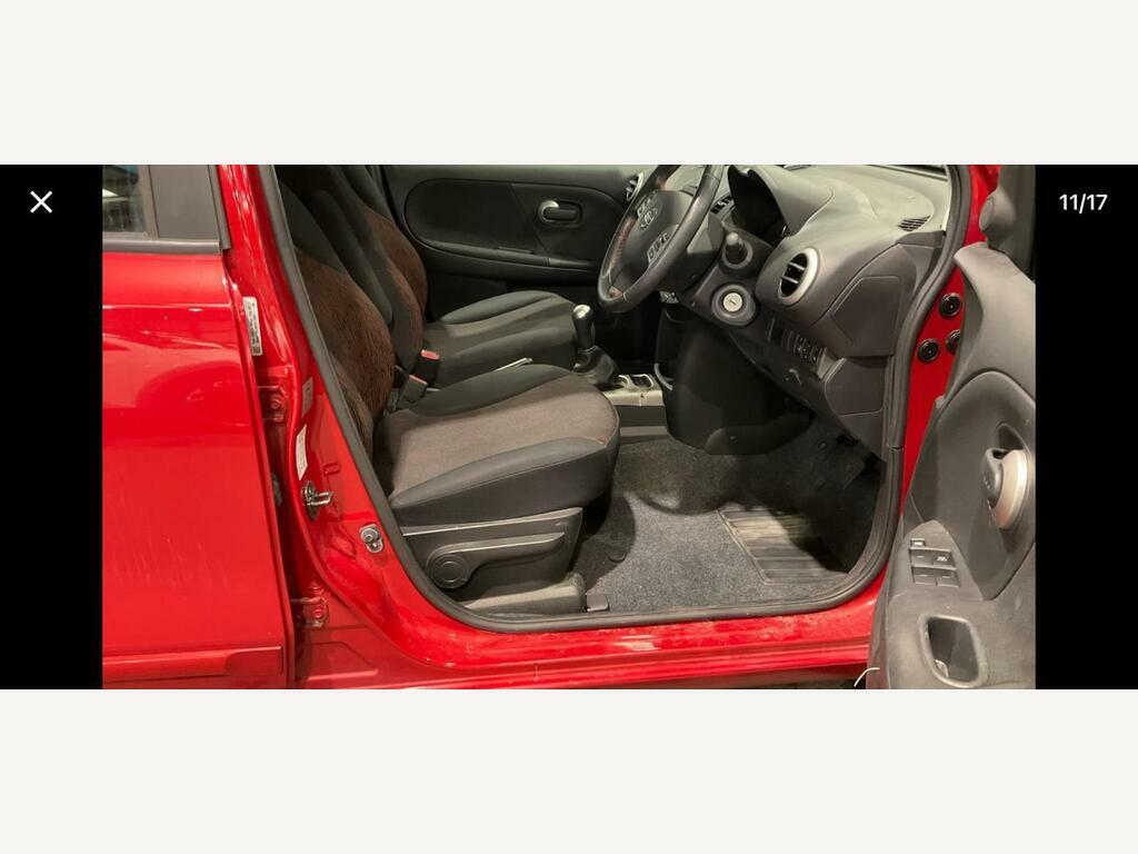 Nissan Note 1.6 16V Acenta Hatchback Euro 4 Red #13