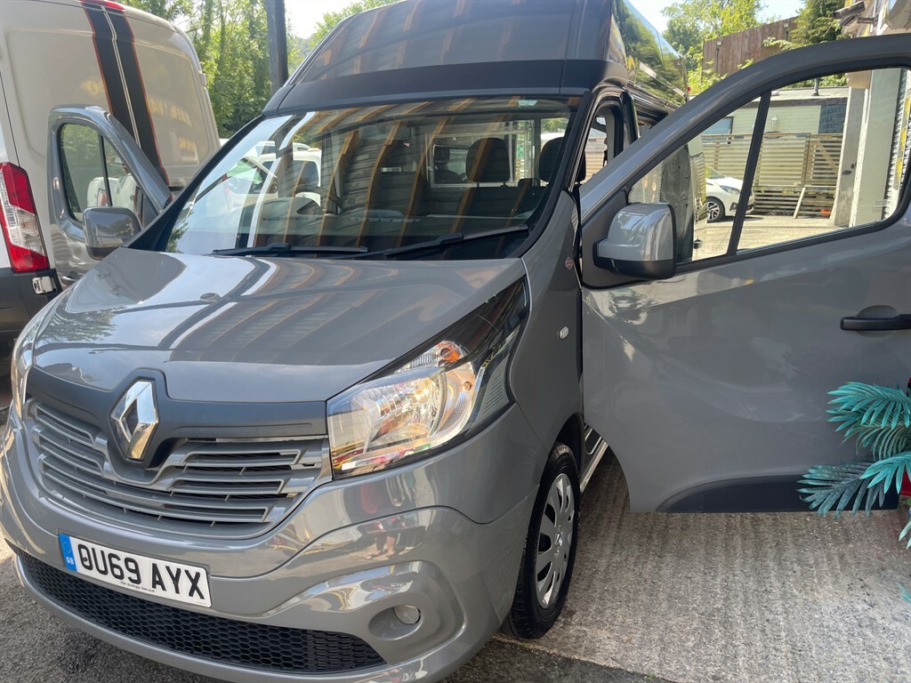 Renault Trafic Lh29 Business Energy Dci Grey