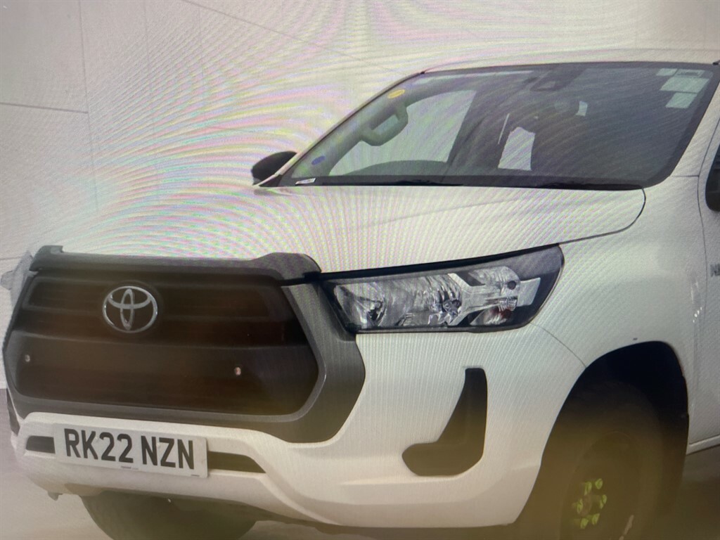 Toyota HILUX Active 4Wd D-4d Dcb Facelift White