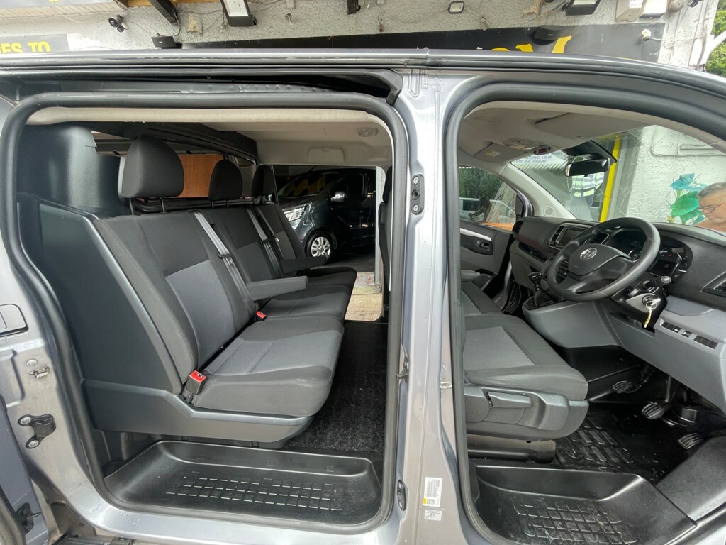 Vauxhall Vivaro 1.5 Turbo D 120Ps Edition M Estate Grey #13