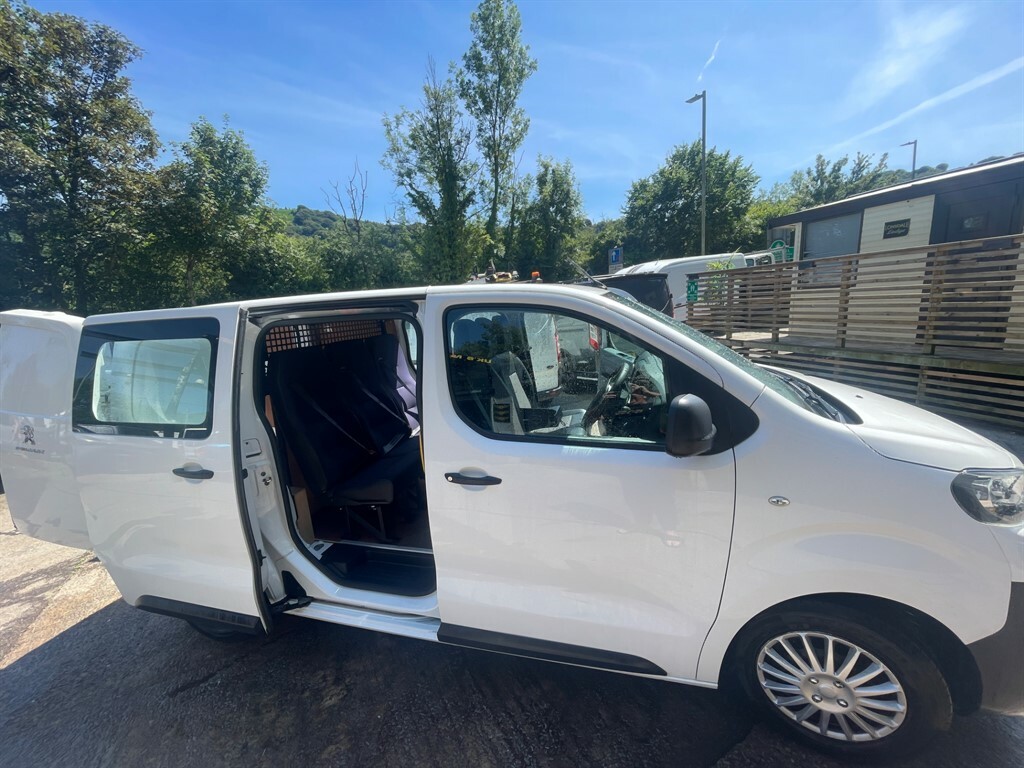 Peugeot Expert 1400 2.0 Bluehdi 120 Professional Van  #12