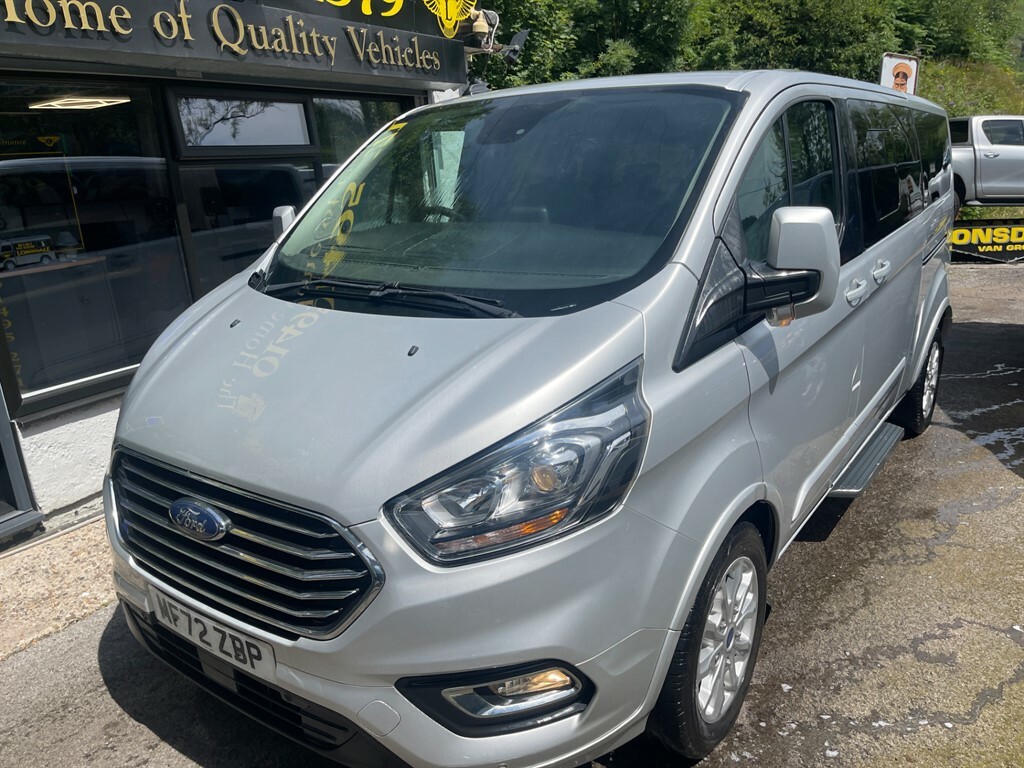 Ford Tourneo Custom 320 Titanium Ecoblue Silver