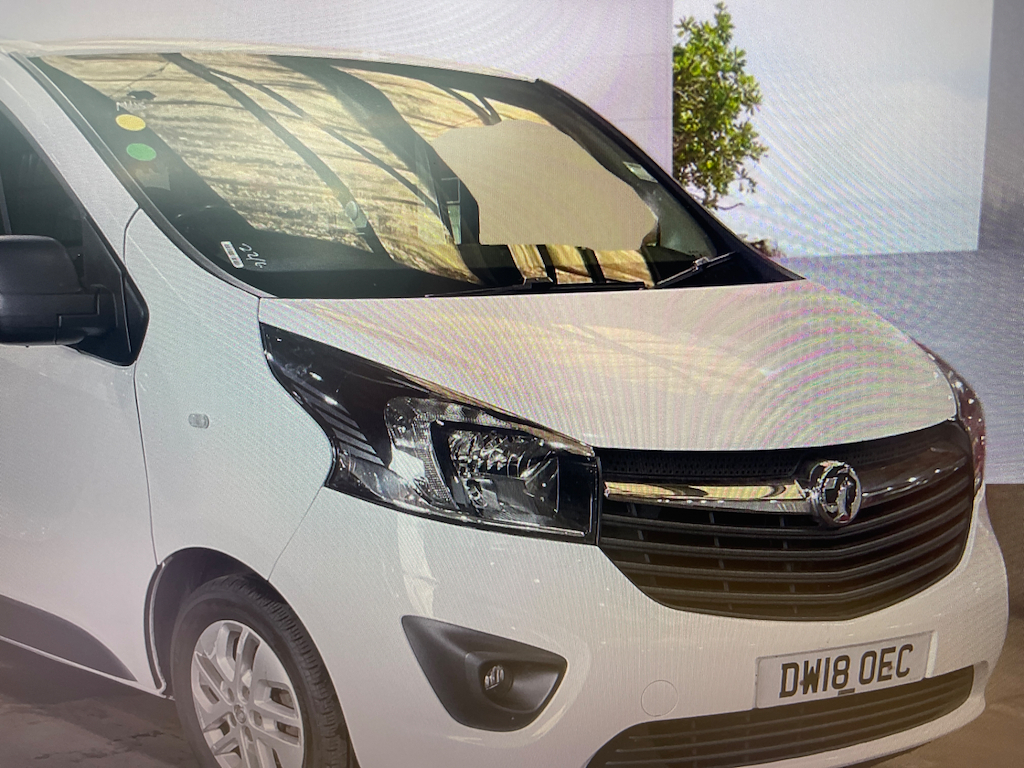Vauxhall Vivaro L1h1 2900 Cdti Biturbo 9 Seater Minibus White