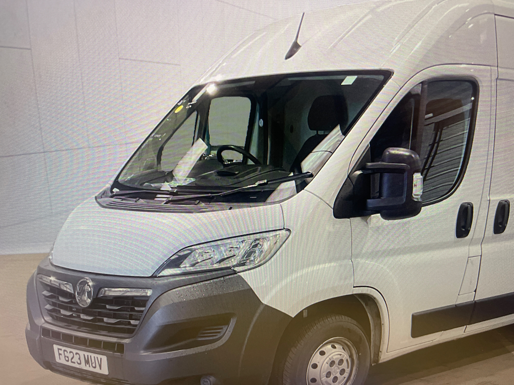 Vauxhall Movano L2h2 F3500 Edition White #2