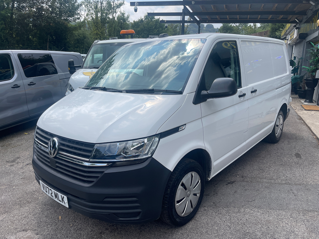 Volkswagen Transporter T28 Tdi Startline Air-con VU72MLK White #2
