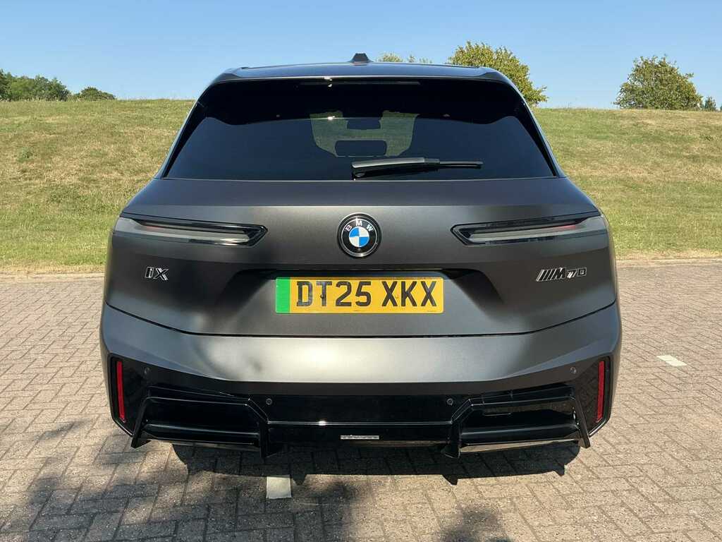 BMW iX 485Kw M70 Xdrive 112Kwh DT25XKX Grey #4