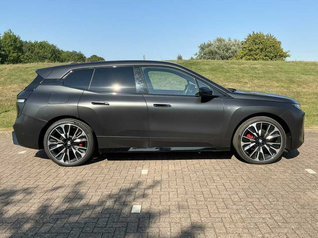 BMW iX 485Kw M70 Xdrive 112Kwh DT25XKX Grey #3