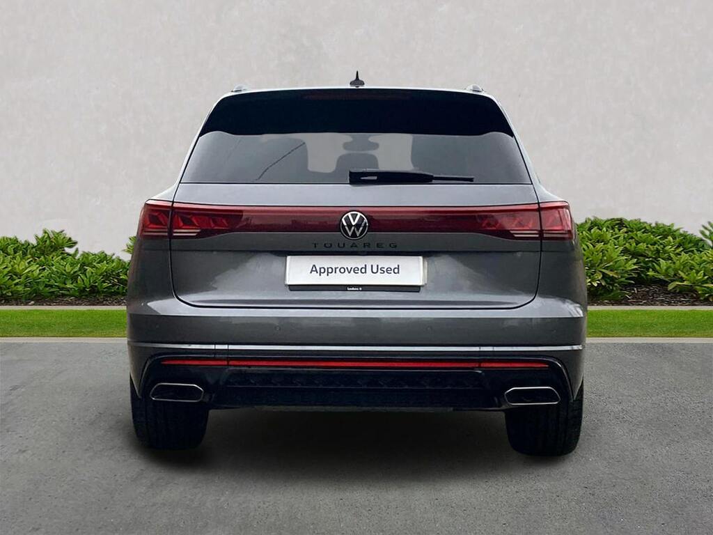 Volkswagen Touareg 3.0 V6 Tdi 4Motion 286 Black Edition Tip NU75KFD Grey #4