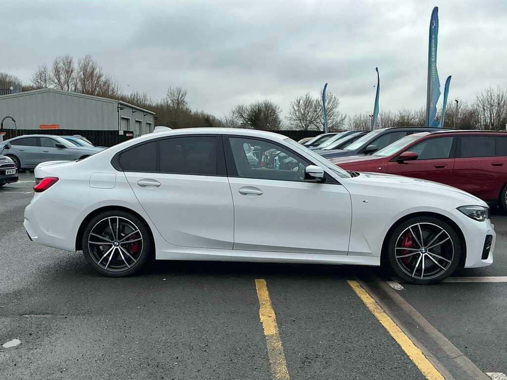 BMW 3 Series 318D Mht M Sport Step White #3