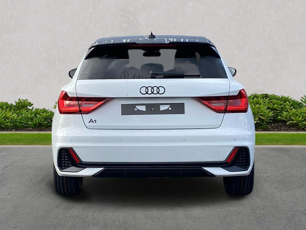 Audi A1 30 Tfsi Black Edition S Tronic RO75ZWM White #4