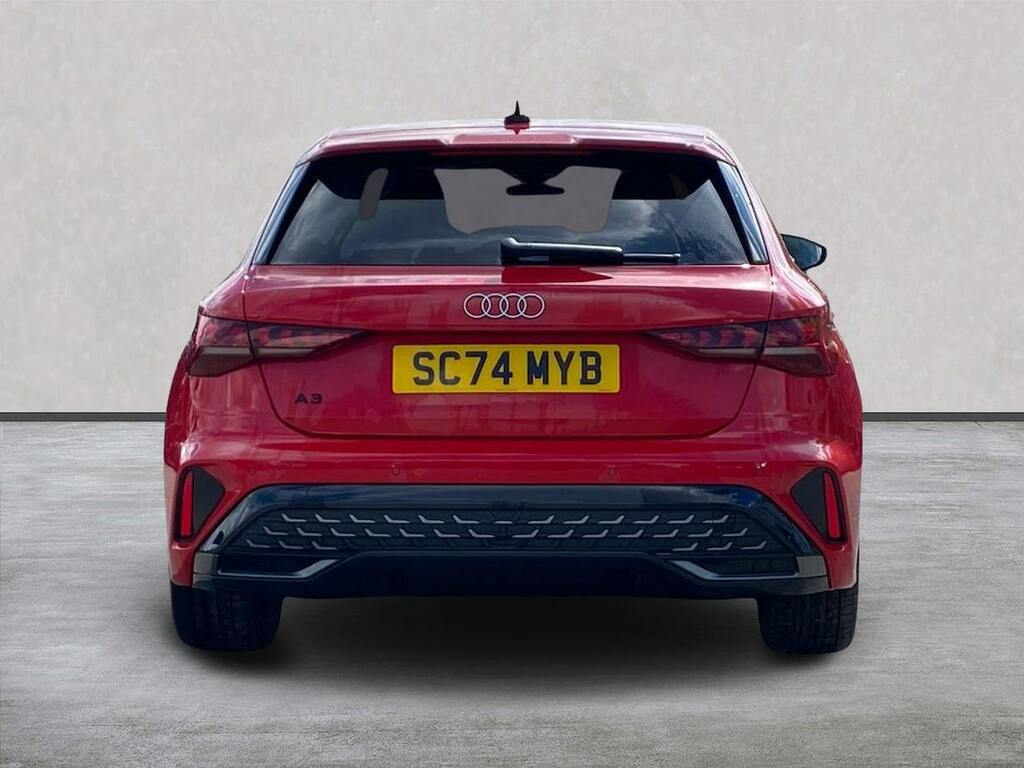 Audi A3 1.5 Tfsi 35 S Line Sportback S Tronic E SC74MYB Red #4