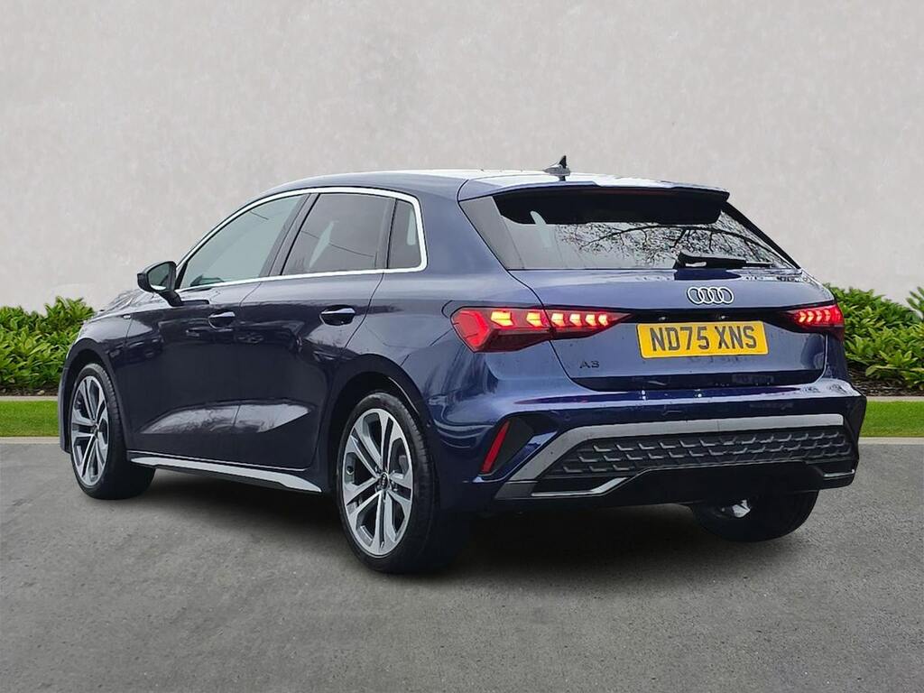Audi A3 1.5 Tfsi 150 S Line Blue #2