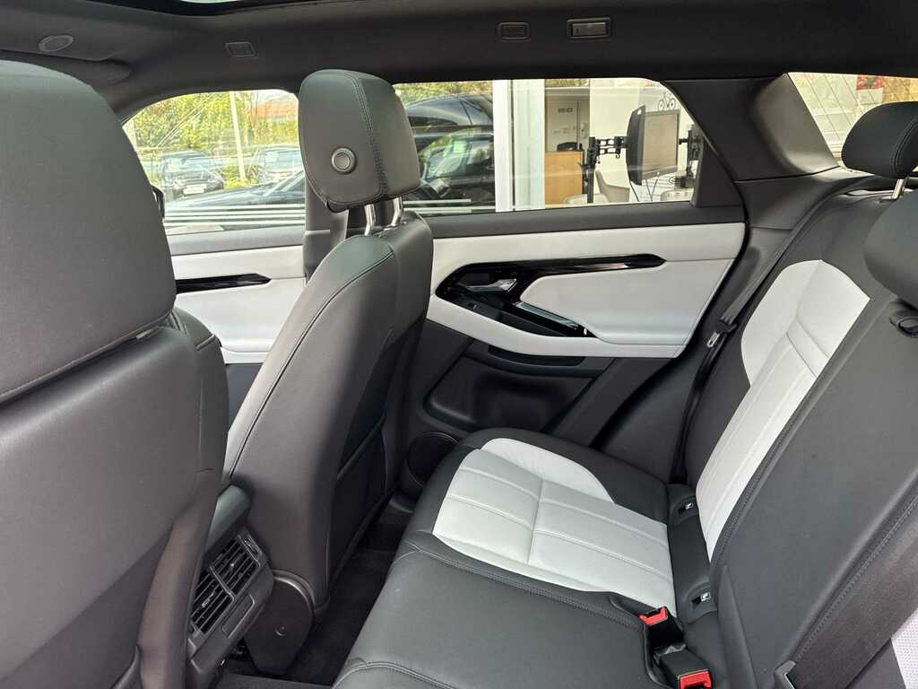 Land Rover Range Rover Evoque 2.0 D200 Dynamic Se EY75KYA Black #4