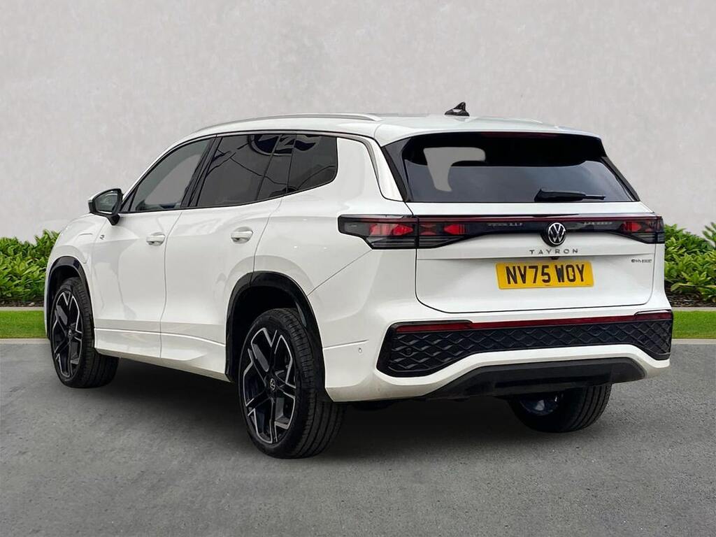 Volkswagen Tayron 1.5 Tsi Ehybrid 19.7Kwh R-line Suv Plug NV75WOY White #2
