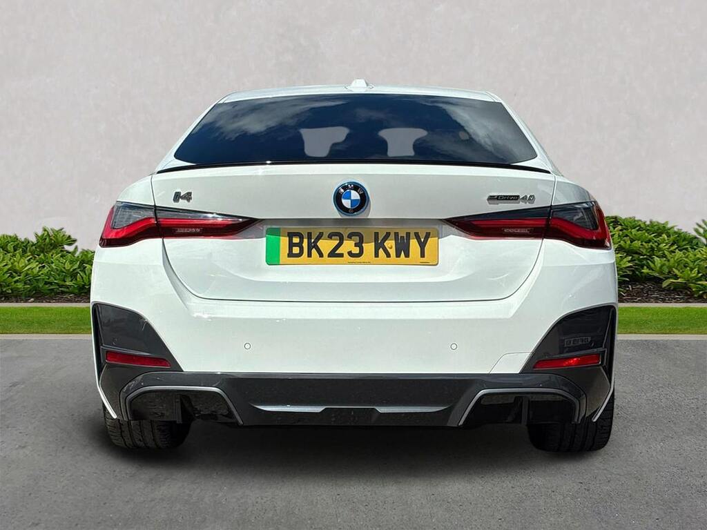 BMW i4 40 83.9Kwh M Sport Gran Coupe Ed BK23KWY White #4