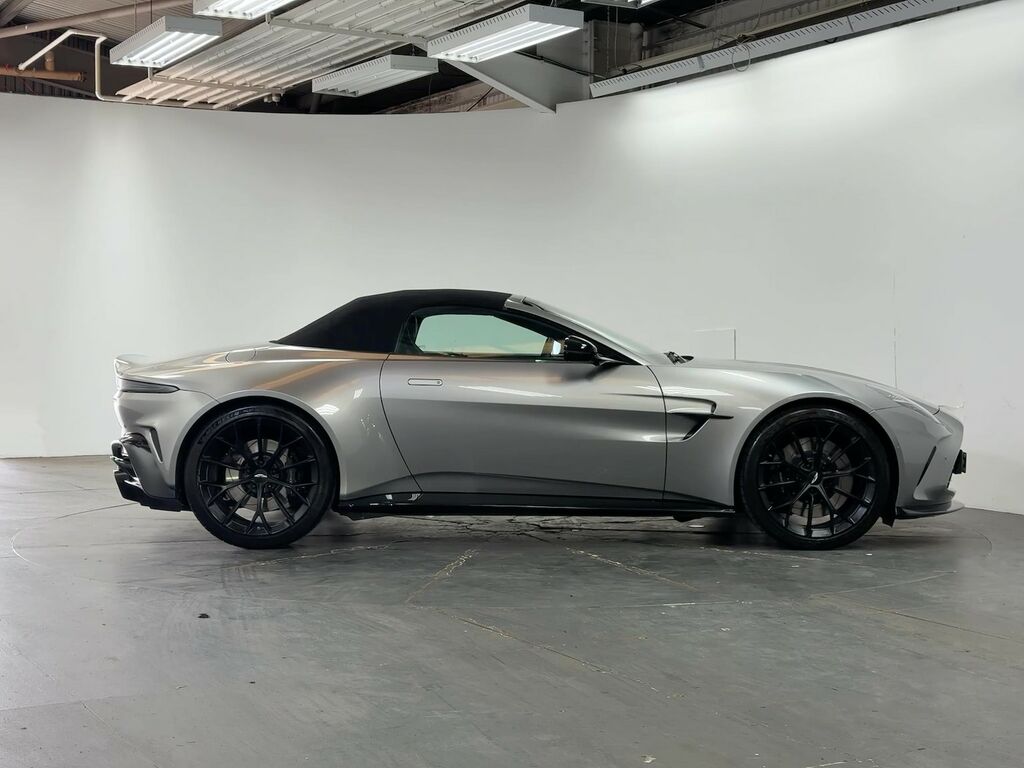 Aston Martin Vantage V8 2dr Auto Silver #3