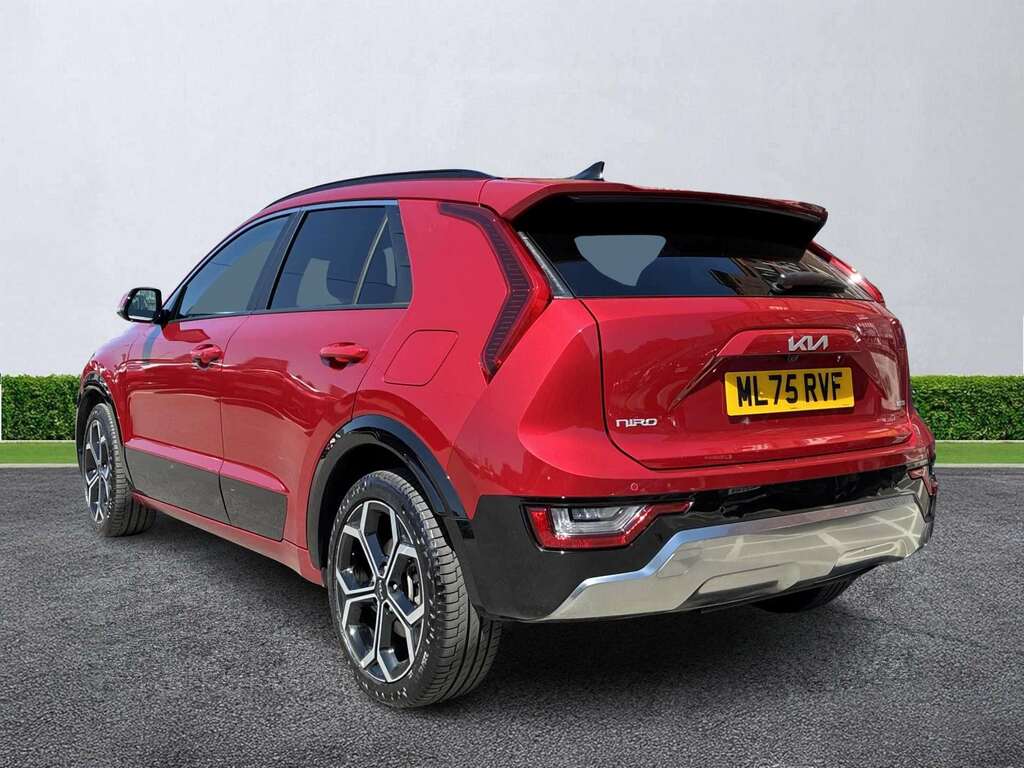 Kia Niro 1.6 Gdi 136 Hybrid Evolve Dct ML75RVF Red #2