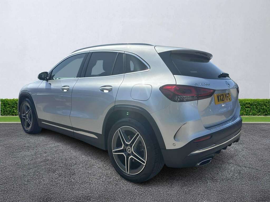 Mercedes-Benz GLA Class Gla 200 Amg Line Executive WX21YFZ Silver #2