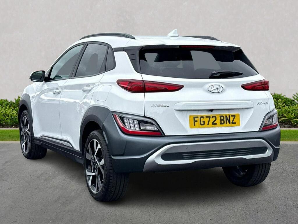 Hyundai Kona 1.0 T-gdi Mhev Premium Suv Hybrid Manua FG72BNZ White #2