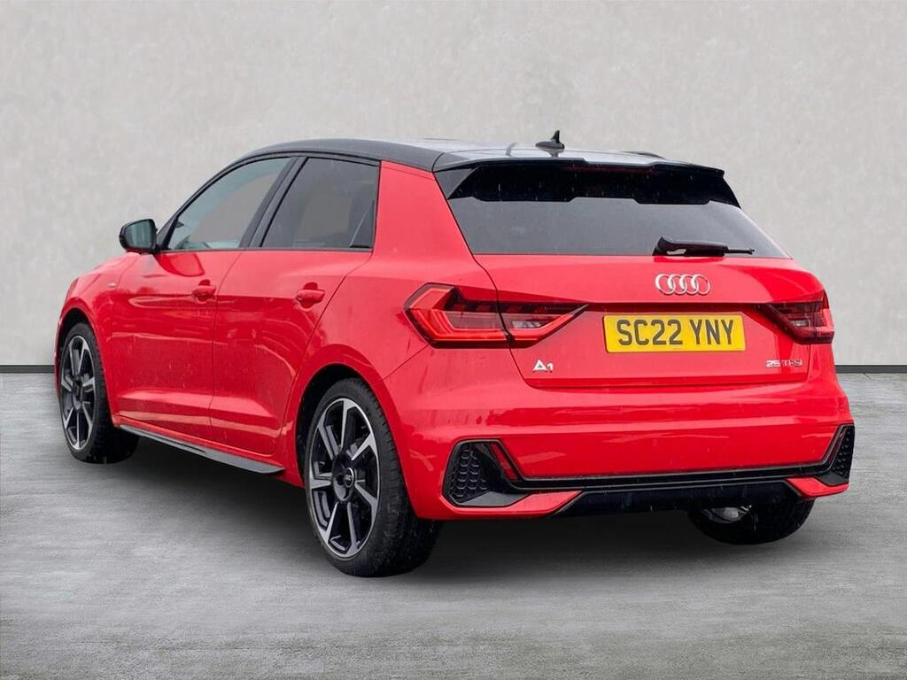 Audi A1 1.0 Tfsi 25 Black Edition Sportback Man SC22YNY Red #2