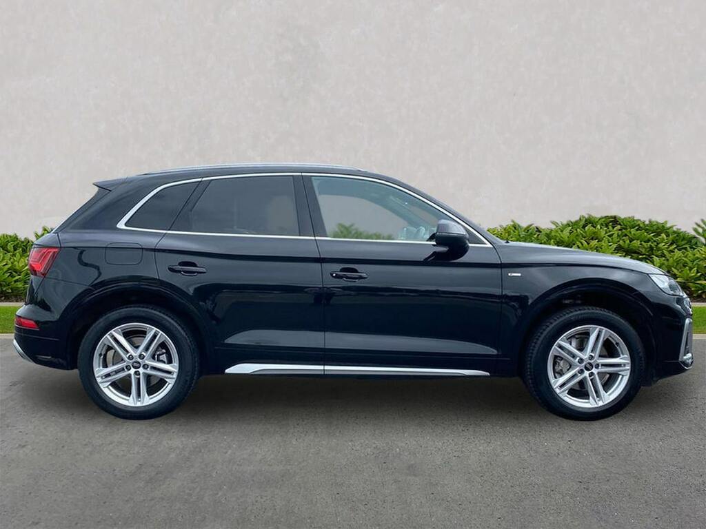 Audi Q5 2.0 Tfsi 45 S Line Suv S Tronic Quattro RO23BLZ Black #3
