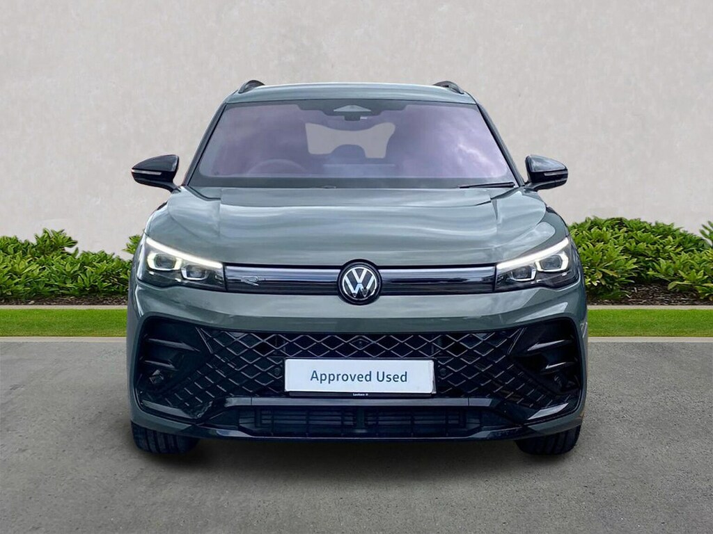 Volkswagen Tiguan 1.5 Etsi 150 Black Edition Dsg NU26GVZ Green #5