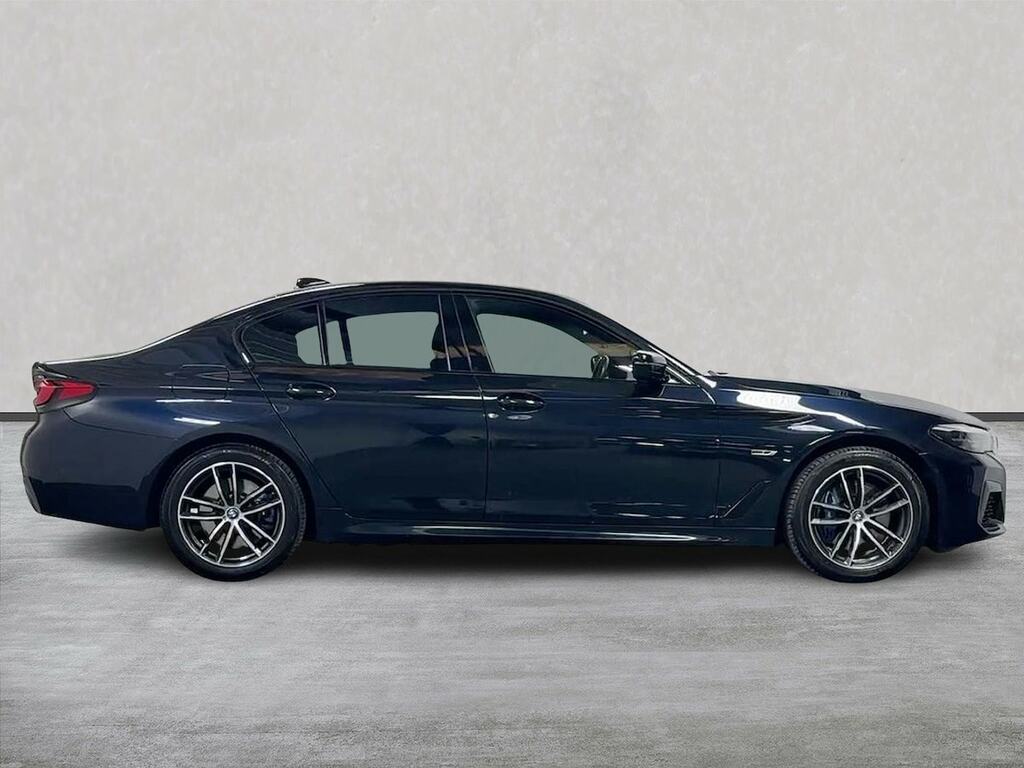 BMW 5 Series 2.0 530E 12Kwh M Sport Saloon Plug-in H YB72DHC Blue #3