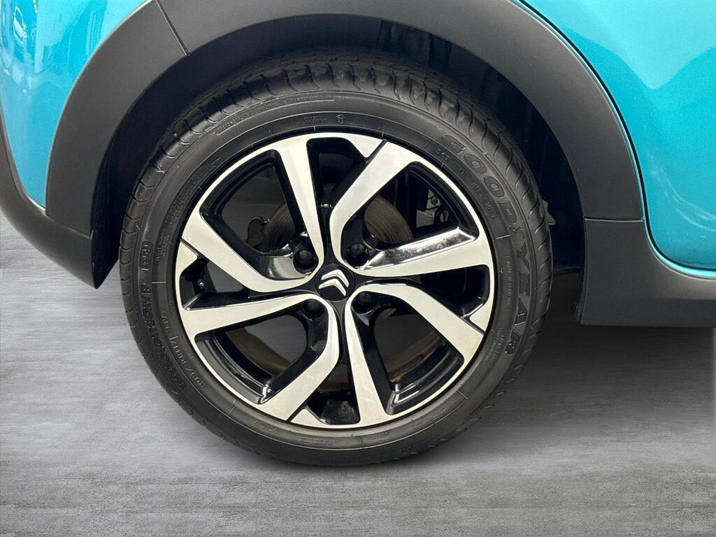 Citroen C3 1.2 Puretech Shine Plus Hatchback Manua CMZ3211 Blue #6