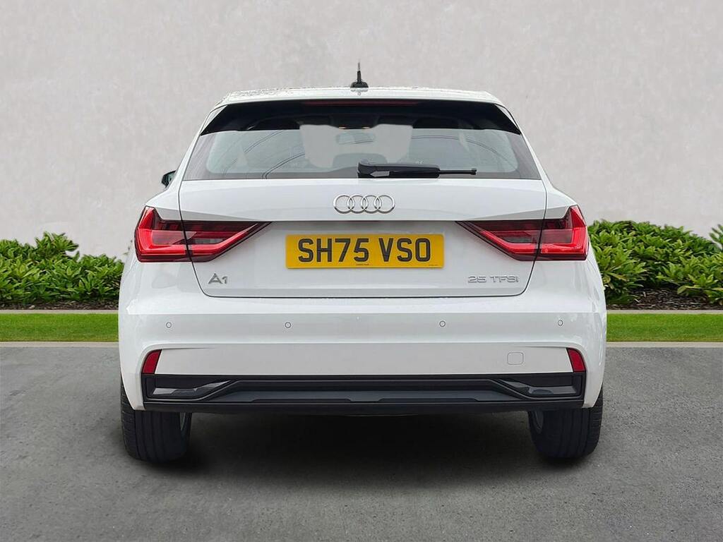 Audi A1 1.0 Tfsi 25 Sport Sportback S Tronic Eu SH75VSO White #4
