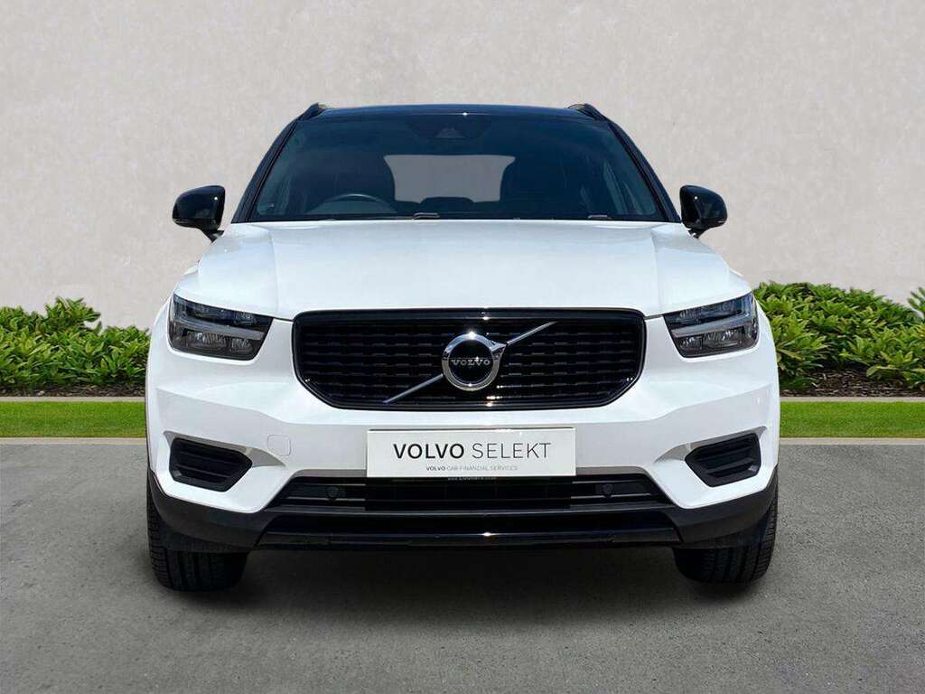 Volvo XC40 1.5 T3 163 R Design Geartronic FV71TVN White #5
