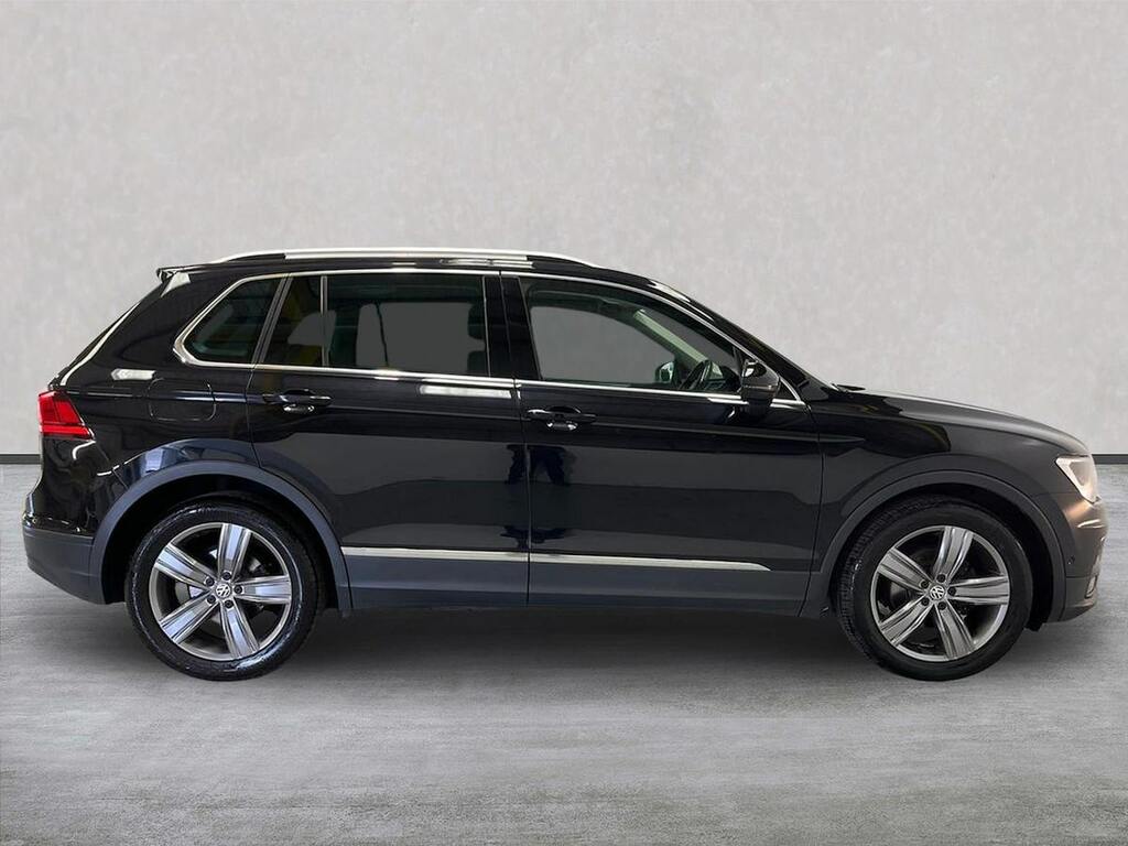Volkswagen Tiguan 1.5 Tsi Evo Match Suv Dsg Euro 6 Ss WJ69GHK Black #3