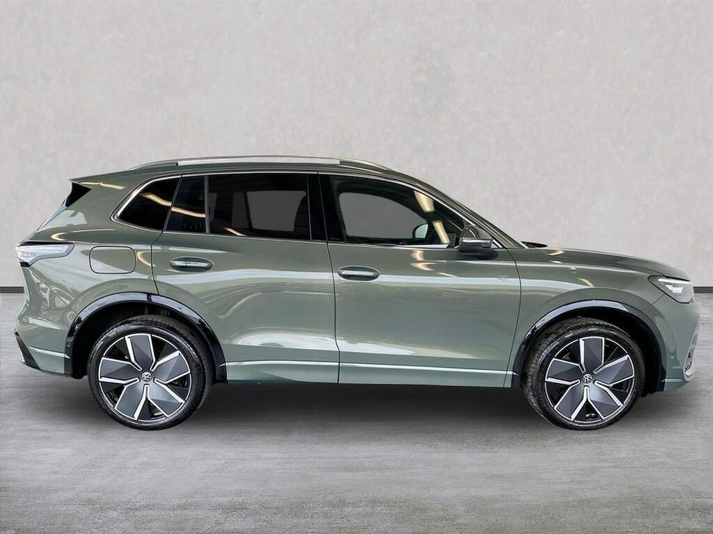 Volkswagen Tiguan 1.5 Tsi Ehybrid R-line Dsg PJ26FFZ Green #2