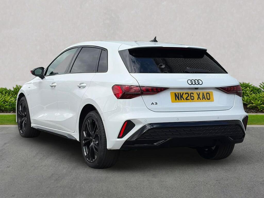 Audi A3 1.5 Tfsi E 204 Black Edition S Tronic NK26XAO White #2