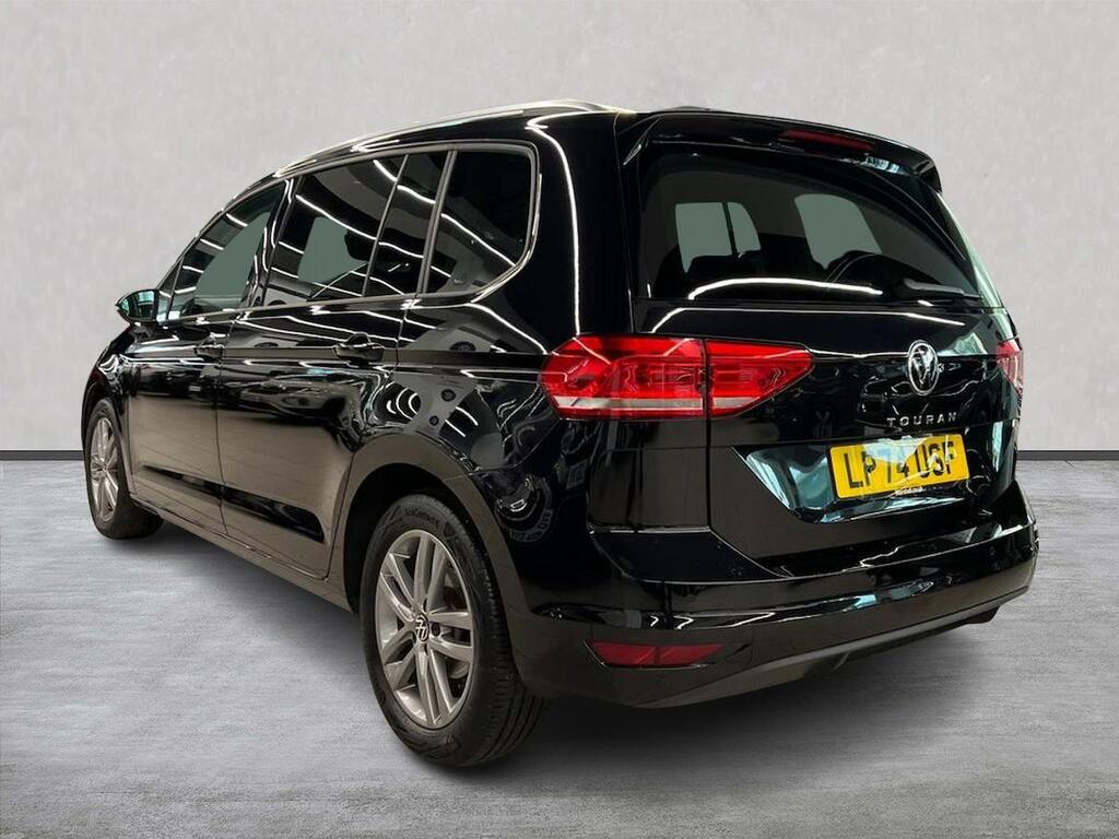 Volkswagen Touran 1.5 Tsi Evo Match Mpv Dsg Euro 6 Ss LP74USF Black #2