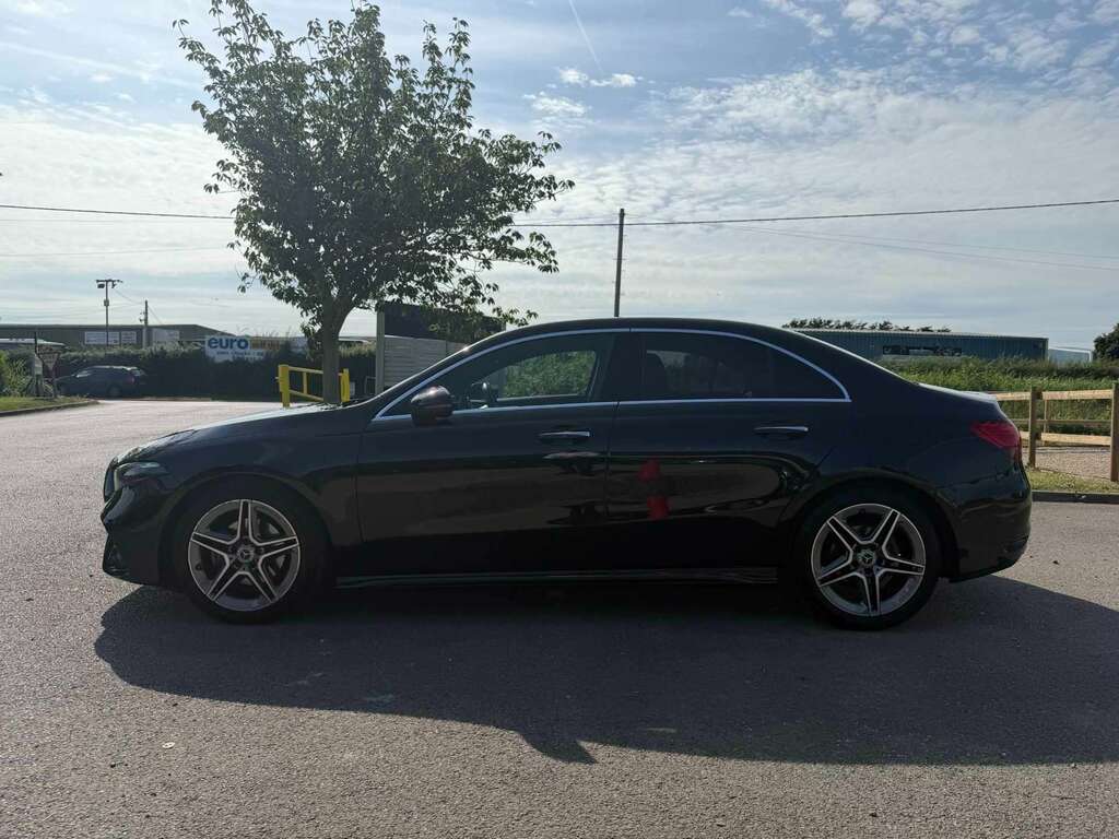 Mercedes-Benz A Class A180 Amg Line Executive GU24XXF Black #6
