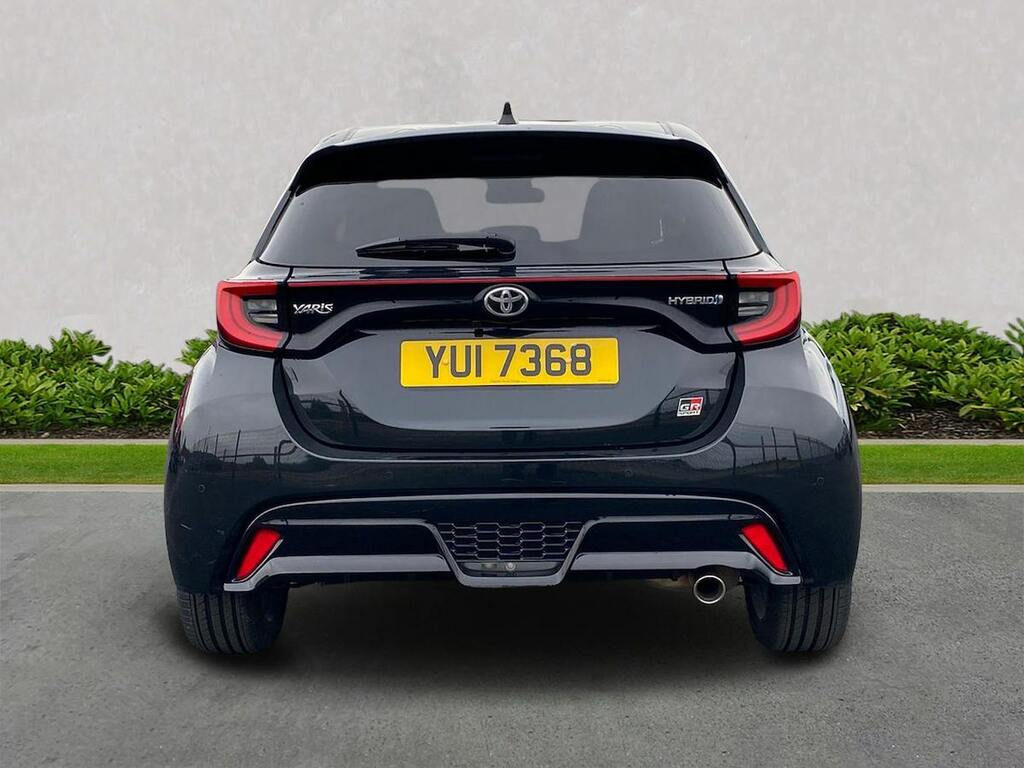Toyota Yaris 1.5 Vvt-h Gr Sport Hatchback Hybrid E-c YUI7368 Black #4