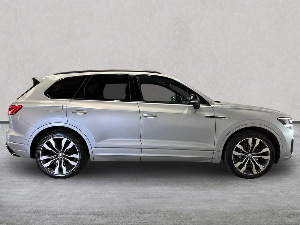 Volkswagen Touareg 3.0 Tdi V6 Black Edition Suv Tiptronic BK23VJU Silver #3