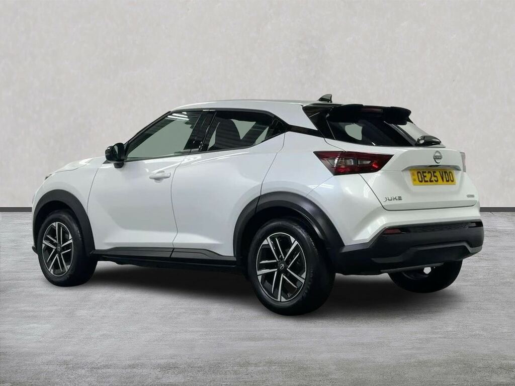 Nissan Juke 1.6 N-connecta Suv Hybrid Euro 6 OE25VDO White #2