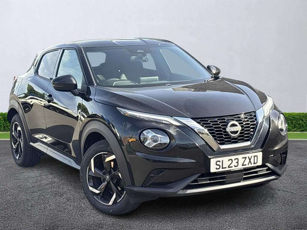 Nissan Juke 1.0 Dig-t 114 N-connecta SL23ZXD Black