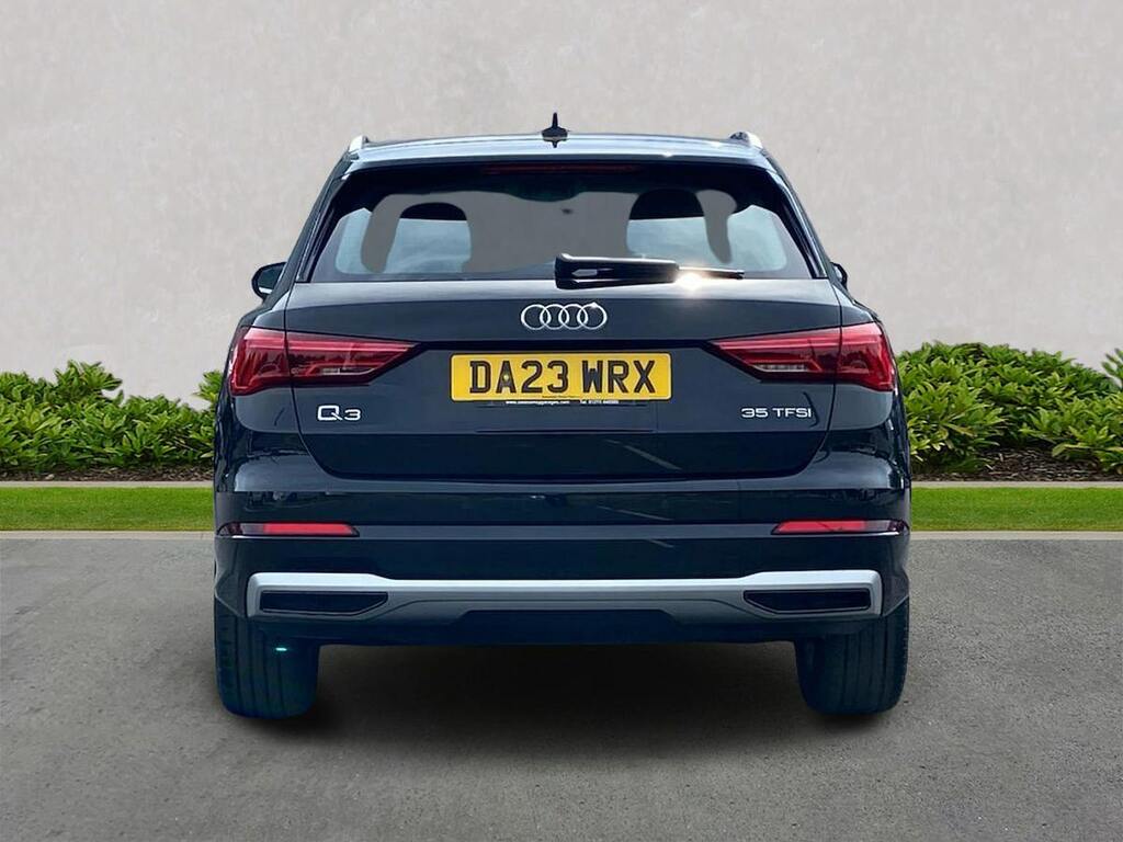 Audi Q3 1.5 Tfsi Cod 35 Sport Suv Euro 6 Black #4