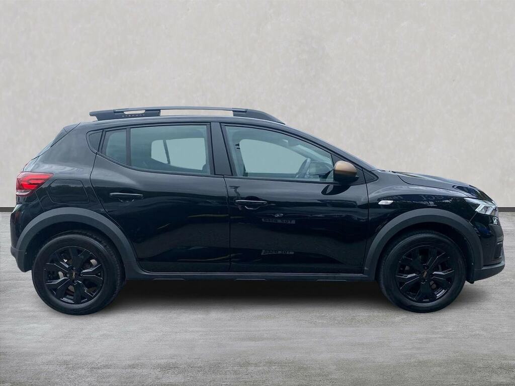Dacia Sandero Stepway 1.0 Tce Extreme Hatchback Euro 6 ISZ7523 Black #3