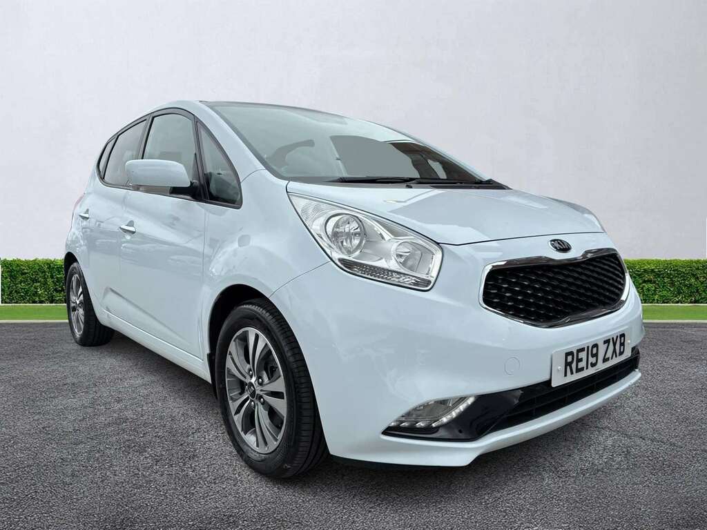 Kia Venga 1.6 4 6 White