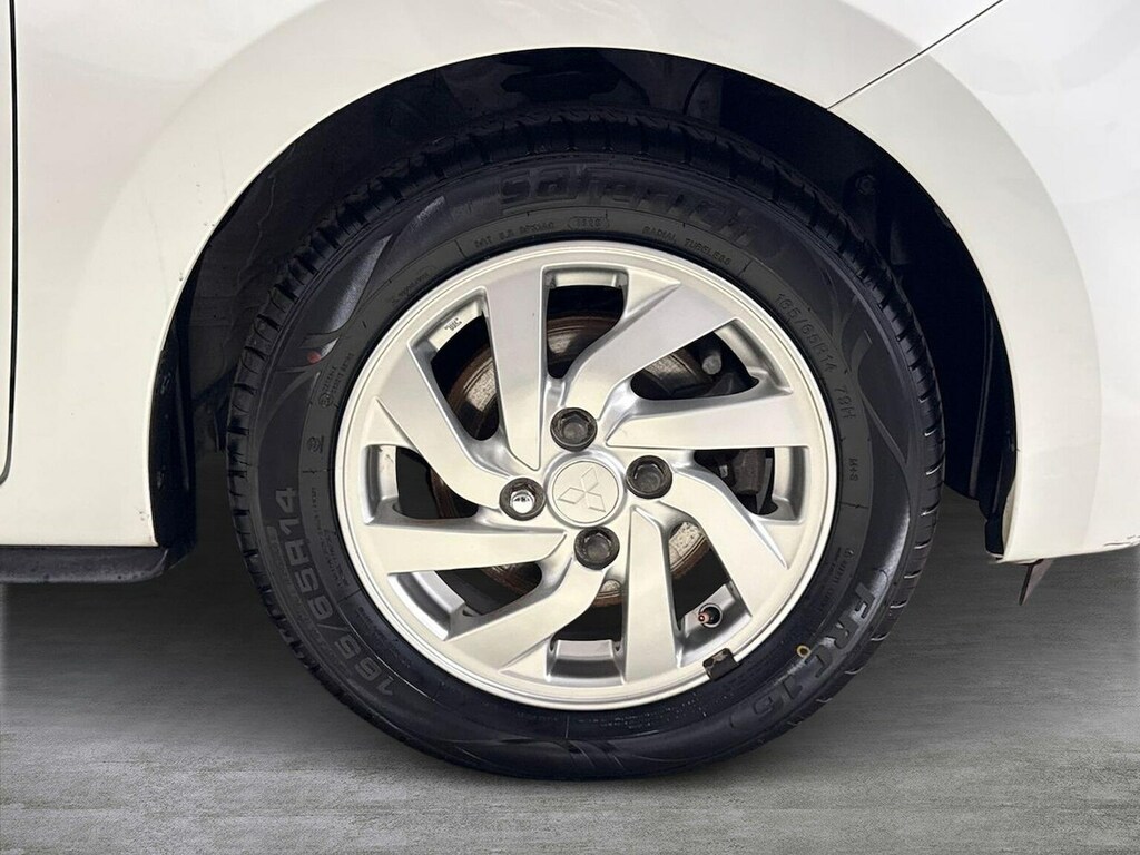 Mitsubishi Mirage 1.2 Juro White #6