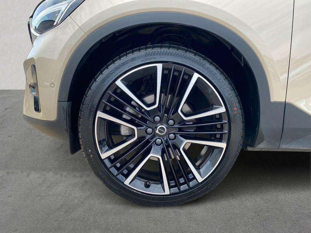 Volvo XC40 2.0 B4p Ultra Dark RO75LVV Gold #6