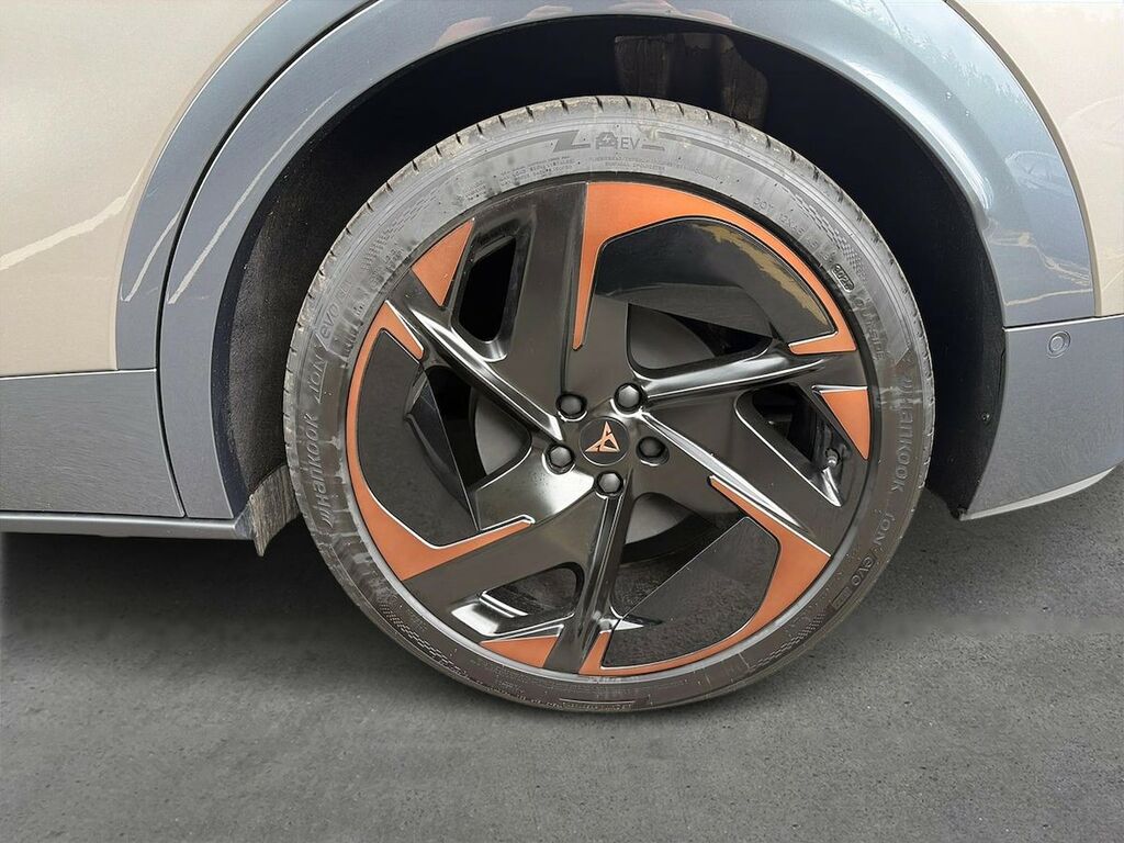 Cupra Tavascan Tavascan 210Kw V2 77Kwh Estate KY75EWX Beige #6