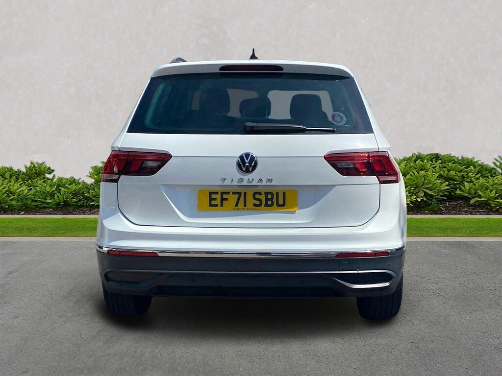 Volkswagen Tiguan 2.0 Tdi Active Suv Dsg Euro 6 Ss 15 EF71SBU White #4