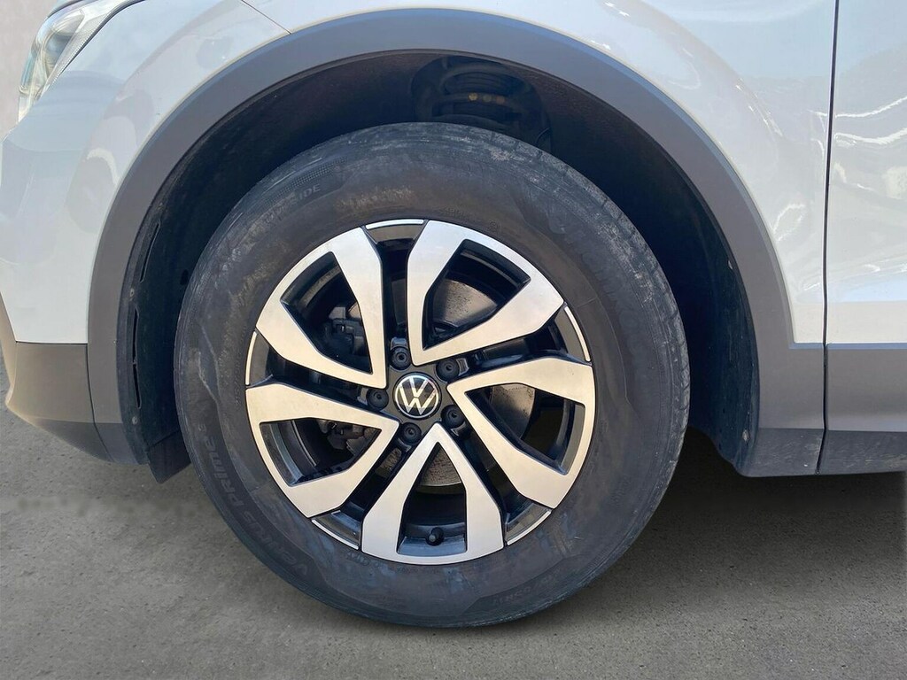 Volkswagen Tiguan 2.0 Tdi Active Suv Dsg Euro 6 Ss 15 EF71SBU White #6