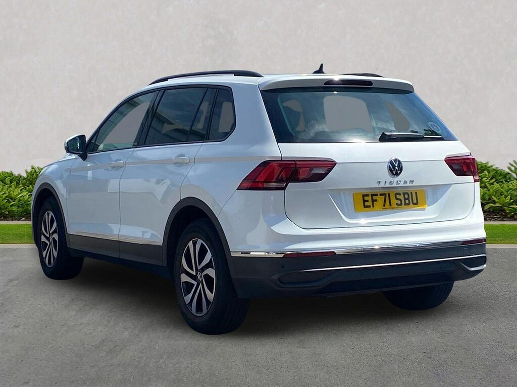 Volkswagen Tiguan 2.0 Tdi Active Suv Dsg Euro 6 Ss 15 EF71SBU White #2