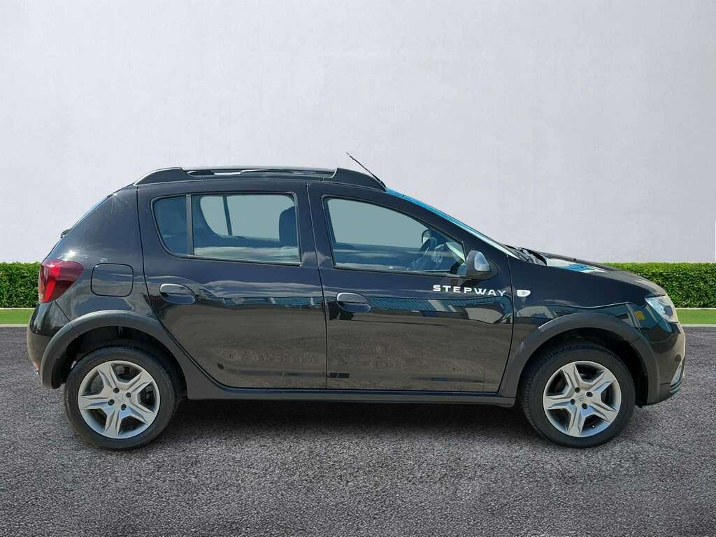 Dacia Sandero Stepway 0.9 Tce Comfort NA69CUY Black #3