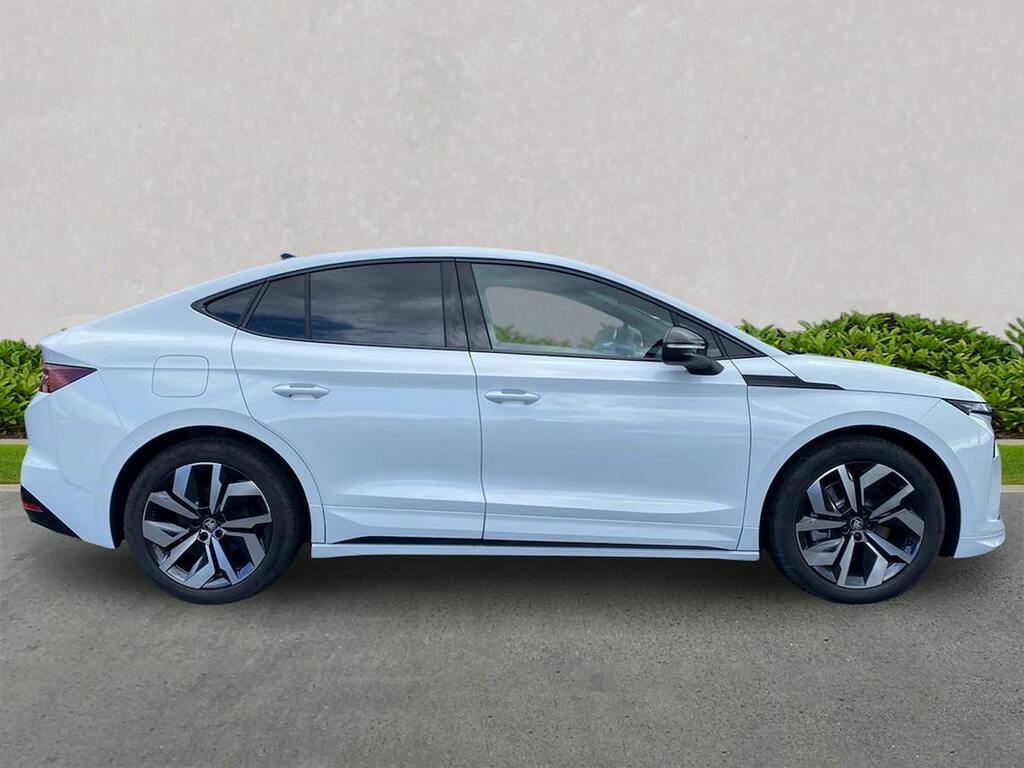 Skoda ENYAQ 210Kw 85X Sportline 82Kwh 4X4 ML26VJM White #4